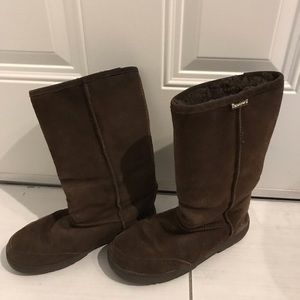 Bear paw brown boots barely worn!!!